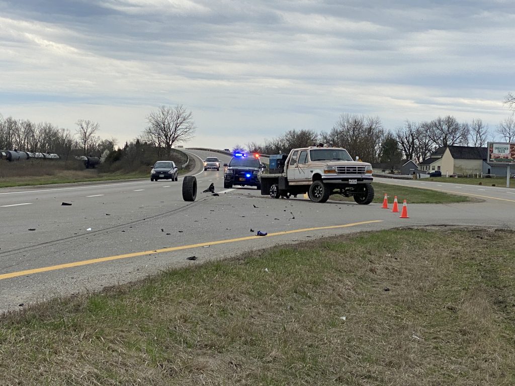 Breaking Two Car Accident on US23 Pickaway County Scioto Post