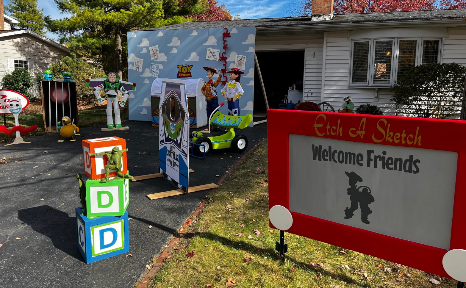 Circleville Locals Create Toy Story Display for Trick or Treat